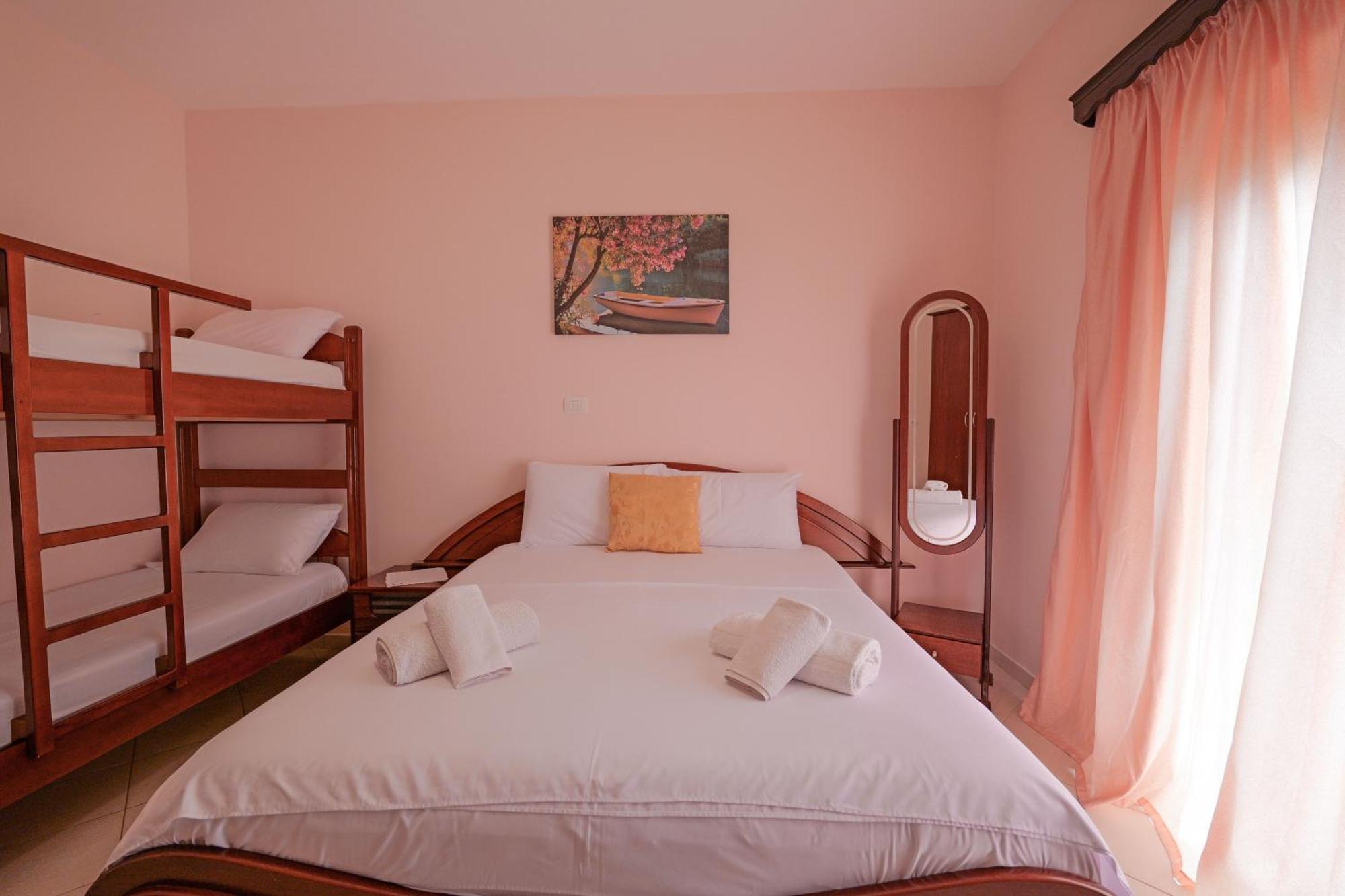M Cako Villa Ksamil